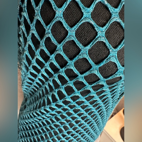NWT Teal green crochet cover up - Picture 3 of 3